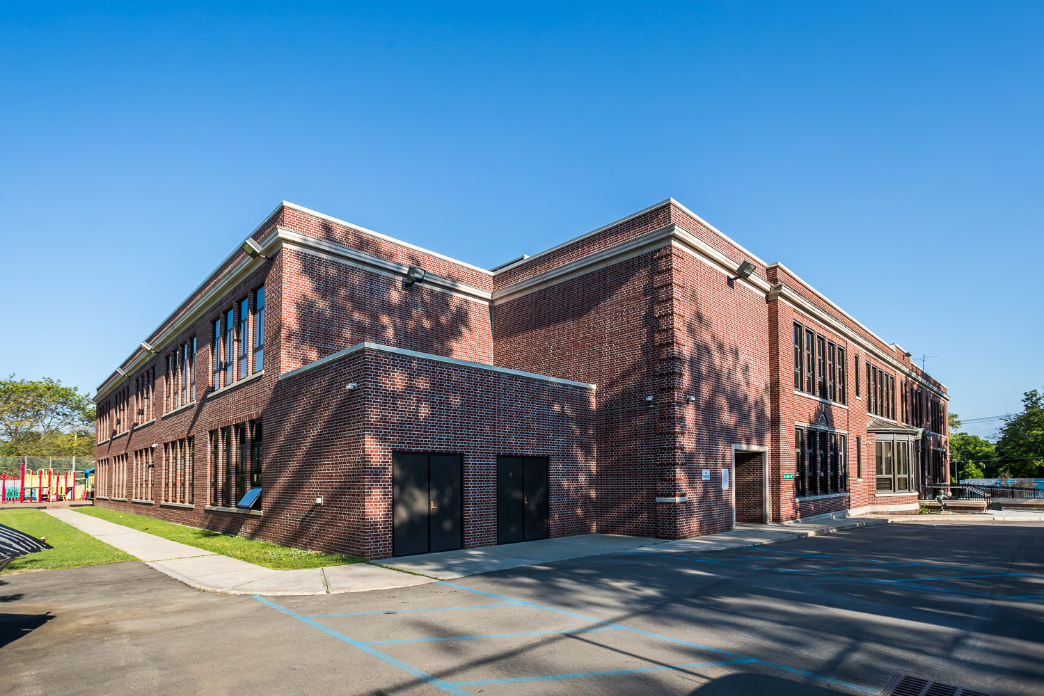 EE Austin & Son Contractors & Construction Managers Love Elementary School